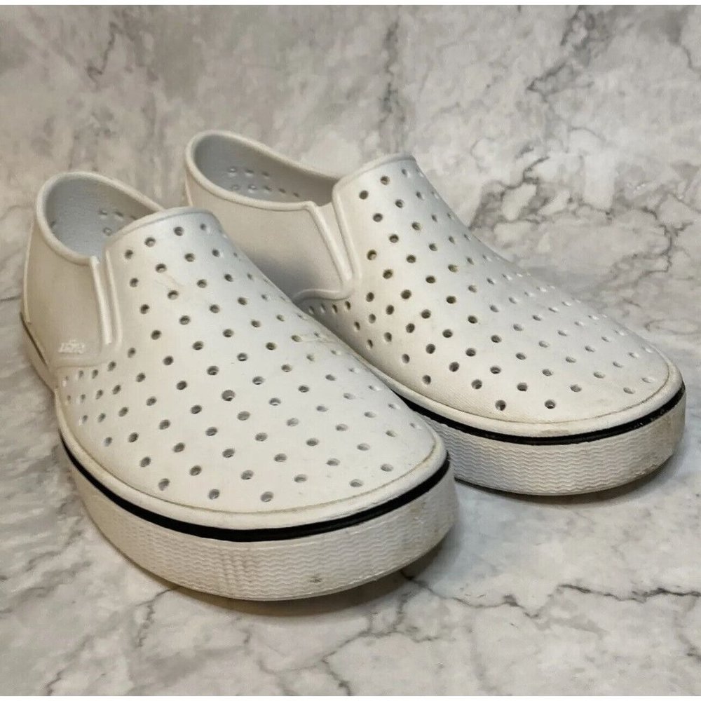 Native Women's Jefferson 2.0 Sneaker Shell White Mens 6 Women’s 8